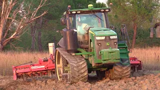 John Deere 8370 RT + Maschio Toro power harrow | Cab view & engine sound