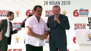 Cumhurbaşkanı Erdoğan İbrahim Tatlıses’i Sahneye Davet Etti