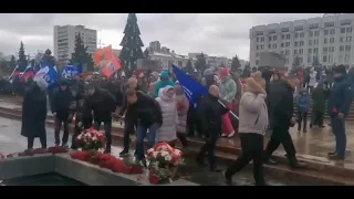 В Самарской области прошли траурные митинги в память о военнослужащих погибших в Макеевке