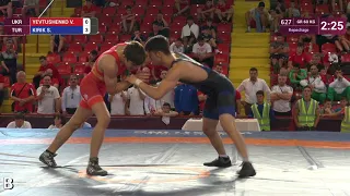 Repechage GR - 60 kg: V. YEVTUSHENKO (UKR) v. S. KIRIK (TUR)