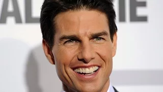 Tom Cruise Girlfriend: Who the Heck is She?!?