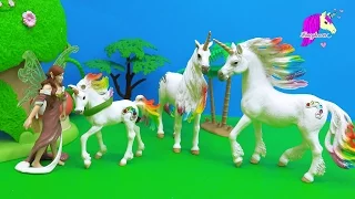 Schleich Fairy Finds Baby Rainbow Unicorn