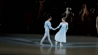 Anastasia Stashkevich and Vyacheslav Lopatin in ballet Romeo and Juliet