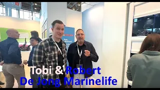 Das starke Messe Highlight! Die Fisch Nachzuchten bei Dejong!  Tobi und Robert im Einsatz:-)