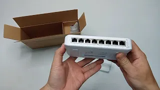 UNBOXING Ubiquiti USW-LITE-8-POE by NeXTGENiT