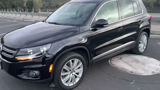 2012 VW Tiguan SE 4Motion 4dr w/ sunroof and Navigation AWD