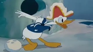 DonaldDuckSnowFight