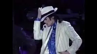 Michael Jackson - Smooth Criminal - Live in Auckland 1996 - Restored [HD]