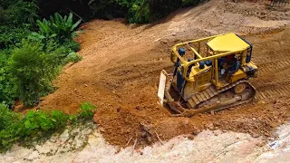 Perfect Strong Dozer CAT D6R XL Leveling Land For Plantation Road