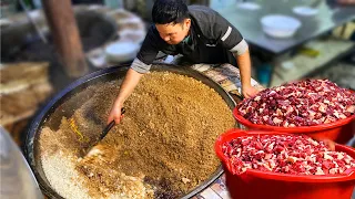 Plov in large quantities in a large pot Samarkand Plov