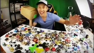 🤗  Massive Box of Fidget Spinner Unboxing! + 3 Giveaway Winners Announced!