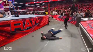 Seth Rollins attacks Austin Theory - WWE RAW 2/6/2023