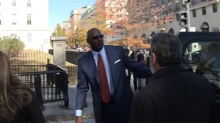 Michael Jordan Arriving At The White House | TMZ Sports