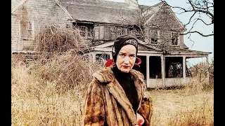 Grey Gardens: A Review (1975)