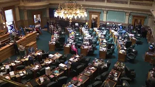 Colorado lawmakers approve property tax plan on final day of 2024 legislative session