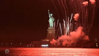 Frank Sinatra - New York, New York(7.4.2020)(Macy's Fireworks 1080p)