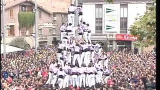 3 de 10 amb folre i manilles descarregat pels Minyons de Terrassa