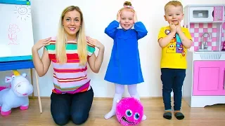 Head Shoulders Knees & Toes song and More songs for kids with Alex and Gaby