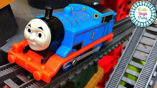 HUGE Thomas & Friends Motorized Toy Train Track Build