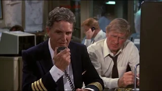 Airplane! (1980) - Jó, hogy nem tudja, hogy utálja magát