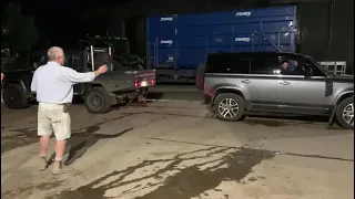 New Landcruiser 79 vs New landrover defender TUG OF WAR