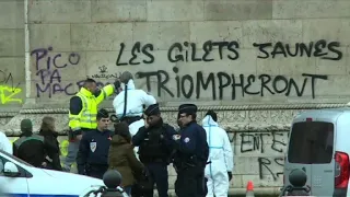 Clean-up on Champs-Elysees following 'yellow vests' unrest