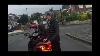 Motorbike thieves get instant karma (UK)