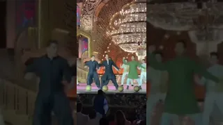 Shah Rukh Khan, Salman Khan and Aamir Khan dance to Naatu Naatu at the celebration of Anant Ambani