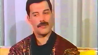 QUEEN - Interview FREDDIE MERCURY Japan 1985