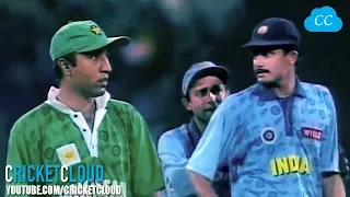 Saeed Anwar 3 SIXES OF 3 BALLS !! Ind vs Pak !!