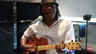 Joe Louis Walker "Wade in the Water" Live at KDHX 9/25/15