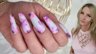 Super quick and easy floral nail art. Flowers nail art tutorial for beginners.