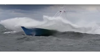 Incredible boats in rough weather