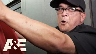 Storage Wars: Dave Wins the Bidding War (Season 10) | A&E