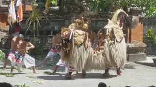 Barong | Barong and Kris Dance