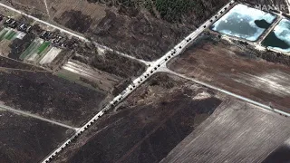 Über 60 Kilometer langer russischer Militärkonvoi offenbar vor Kiew