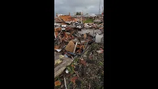 Survivor Describes 
Terrifying Moments As
Iowa Tornado Hit