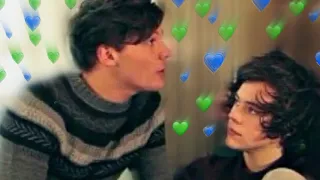 Harry falling in love with Louis.... because I miss them together