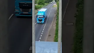 A1(M) motorway truck spotting