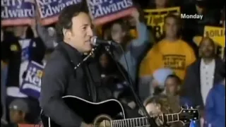 The Promised Land - Bruce Springsteen (live at Strawbridge Plaza, Cleveland 2004)