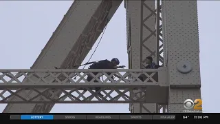 Teen Illegally Climbs Queensboro Bridge, Says He Wanted To Go Viral