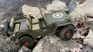 1/6 Jeep trail truck crawling and carnage