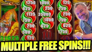 This Generous NEW Slot Gets Me 3-HAND PAY Jackpots!
