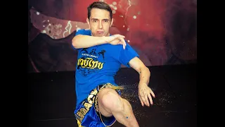 How to Knee effectively in Muay Thai with Damien Trainor