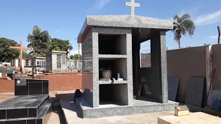 Construção de tumulo(modelo capela).