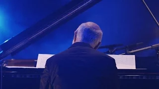 Ludovico Einaudi – Petricor (Live A Fip 2015)