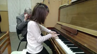 Марианна Лемешкина, 7 лет. На уроке джаза. Milan Dvořák. Джазовый этюд.