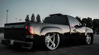 Slammed Silverado w/ 2) 15" KICKER L7's Blow-through