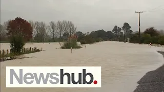 'Atmospheric river': Wild weather causes slips, flooding, cuts power in North Island | Newshub