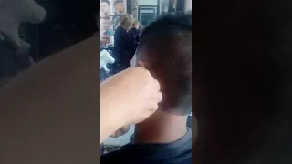 Como haer agujeros barber shop La Russa